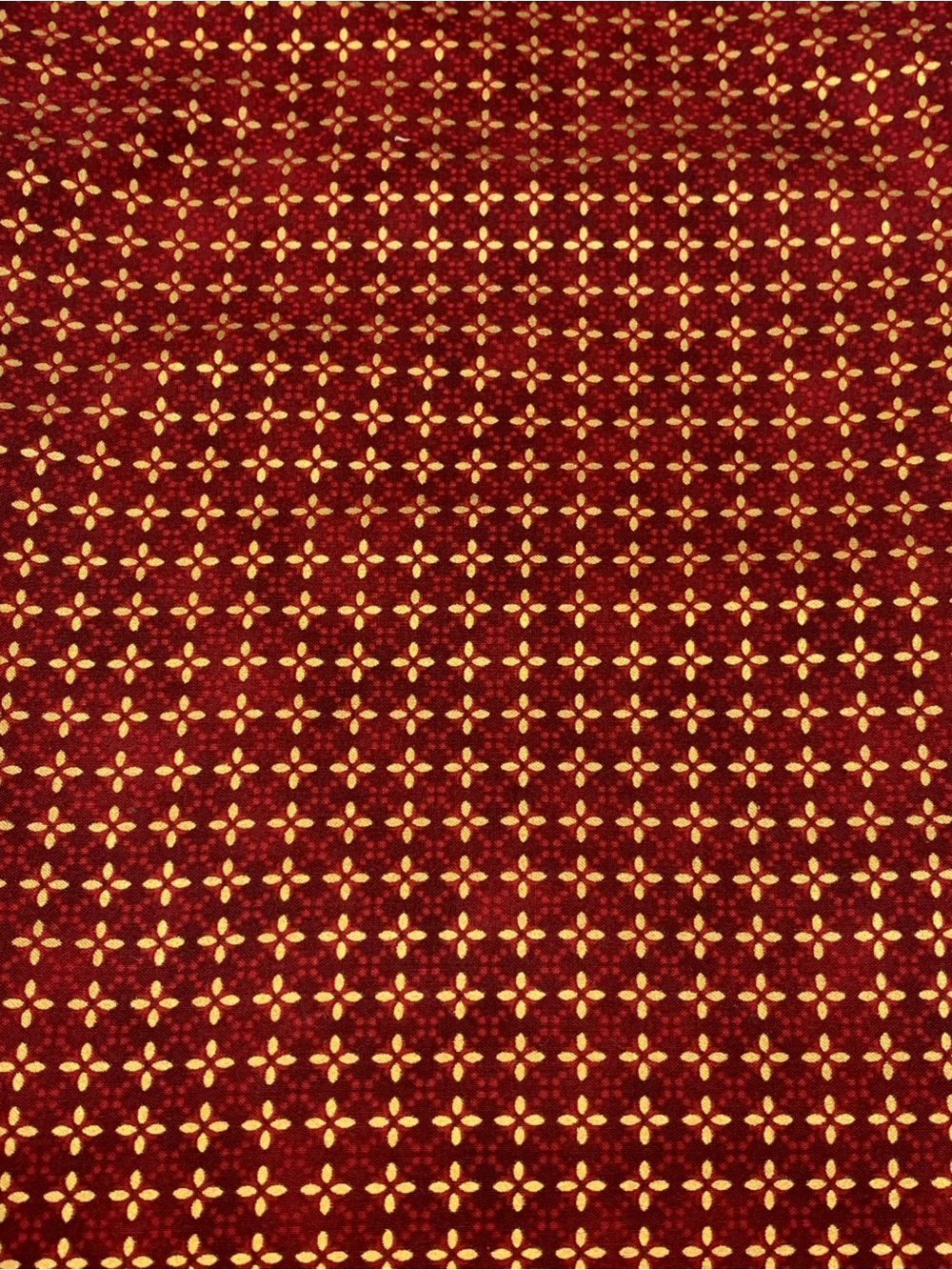 Hoffman California Fabrics Gilded Holiday Red Gold Cotton Fabric H8811 2 Yards